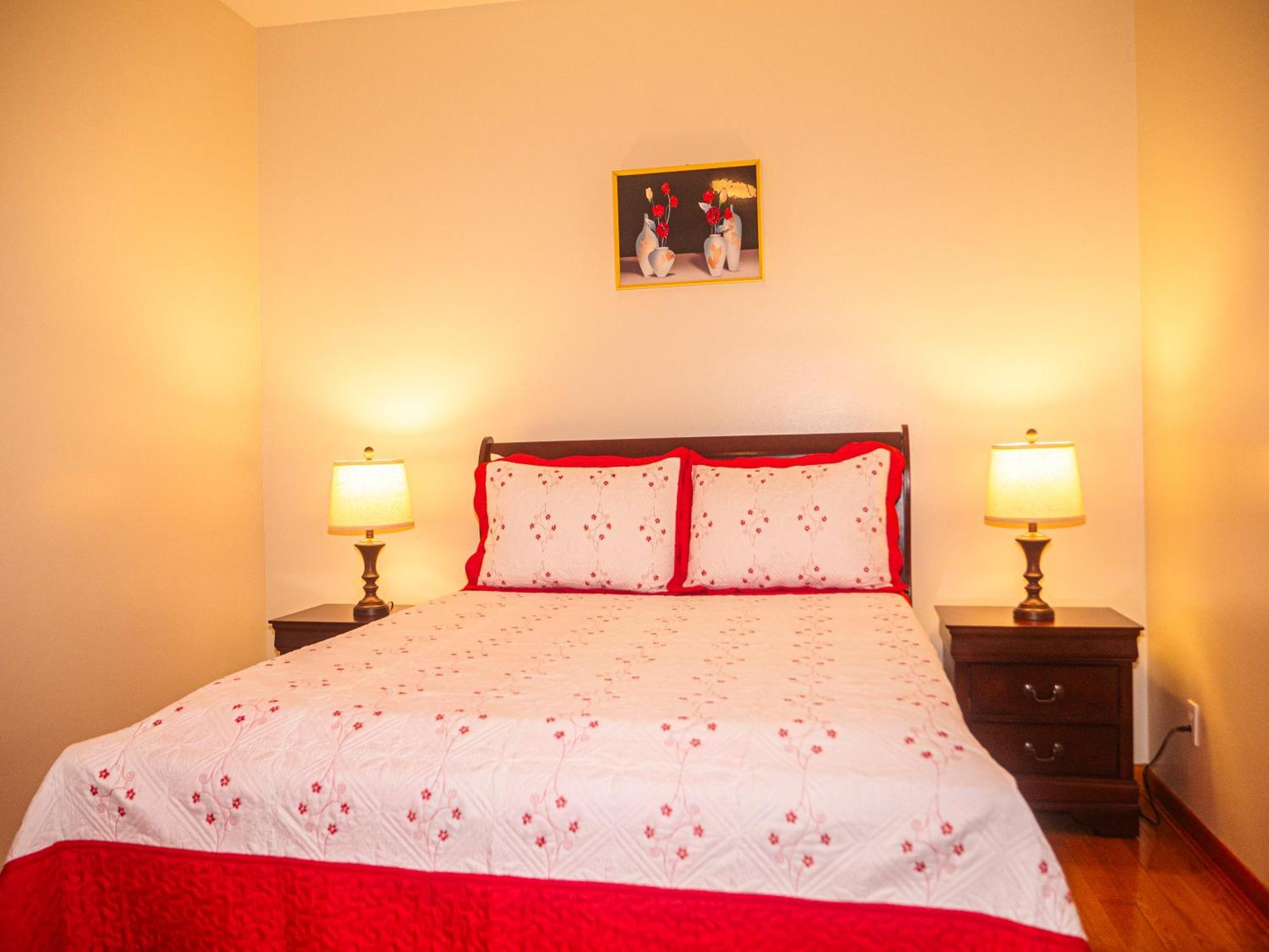Immaculate Furnished 1-bedroom New York
